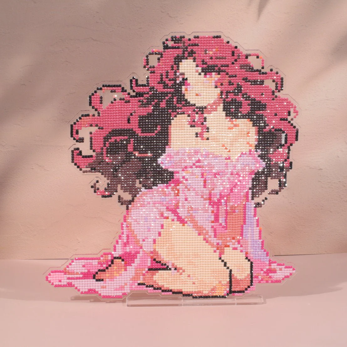Glamorous Beauty Diamond Art Display Stand - Image 13