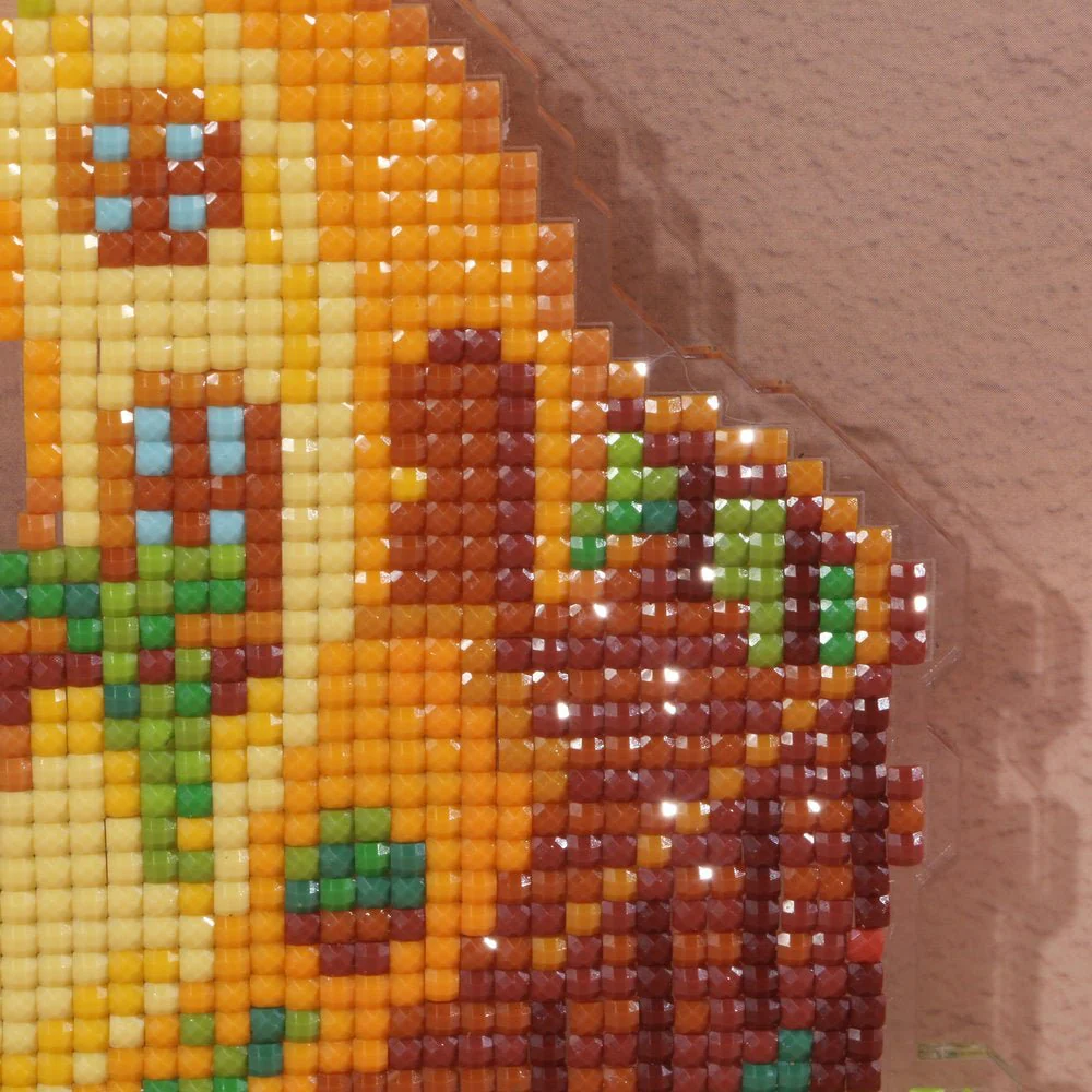 LumiGem Banana House Diamond Painting Stand - Image 3