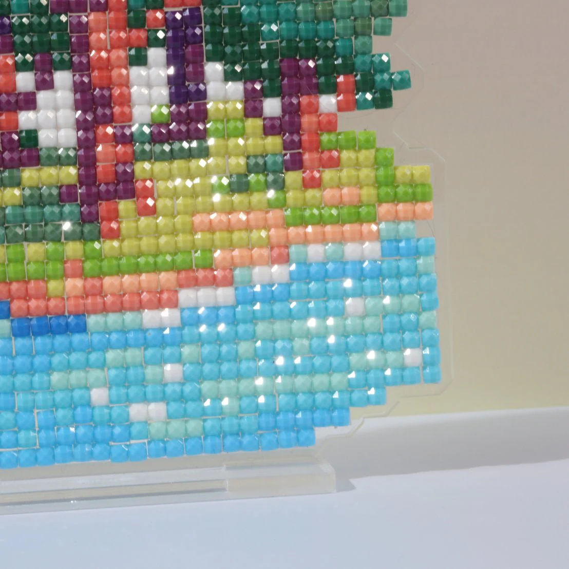LumiGem Island in the Lake Diamond Painting Stand - Image 3