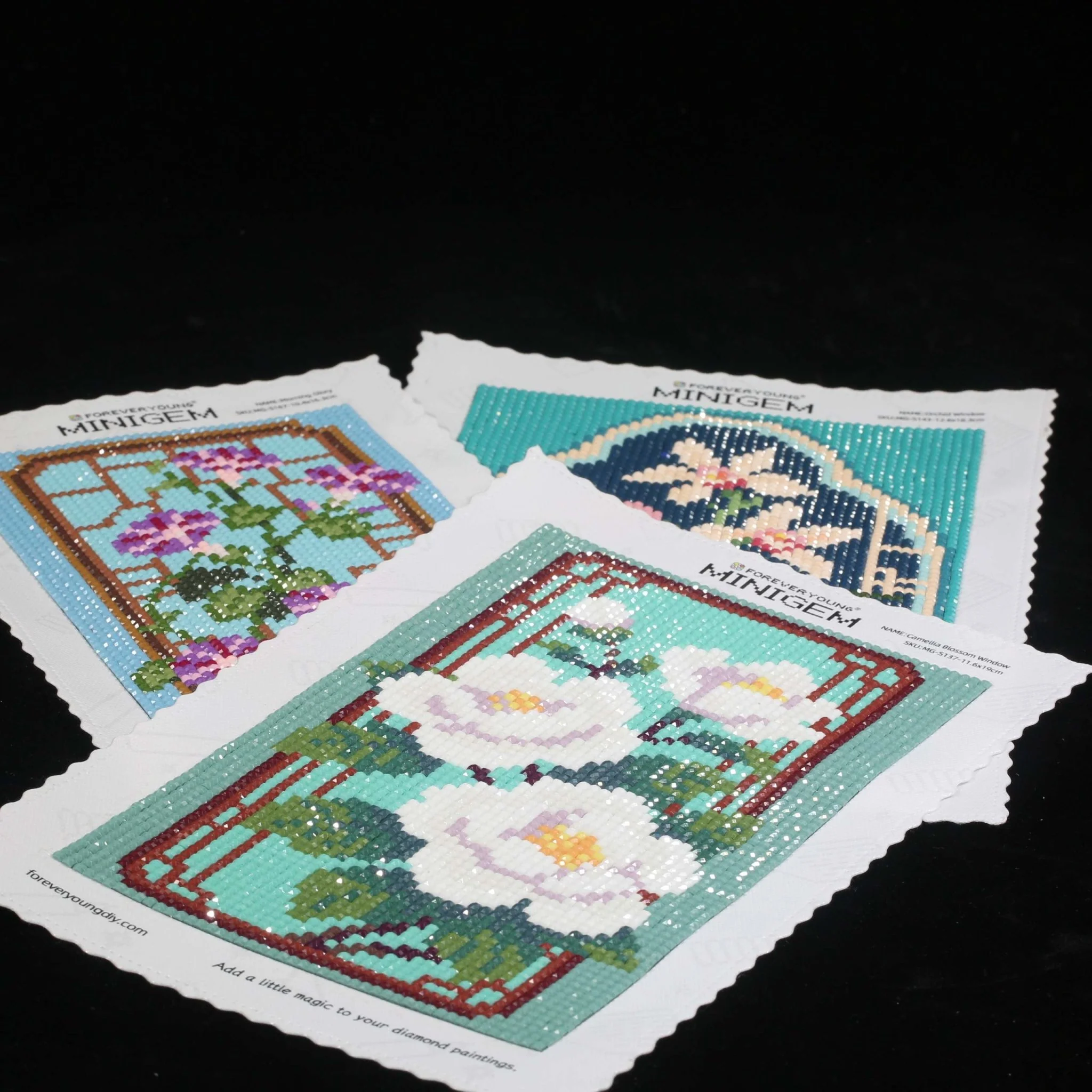 Minigem® :Camellia Blossom Window - Image 4
