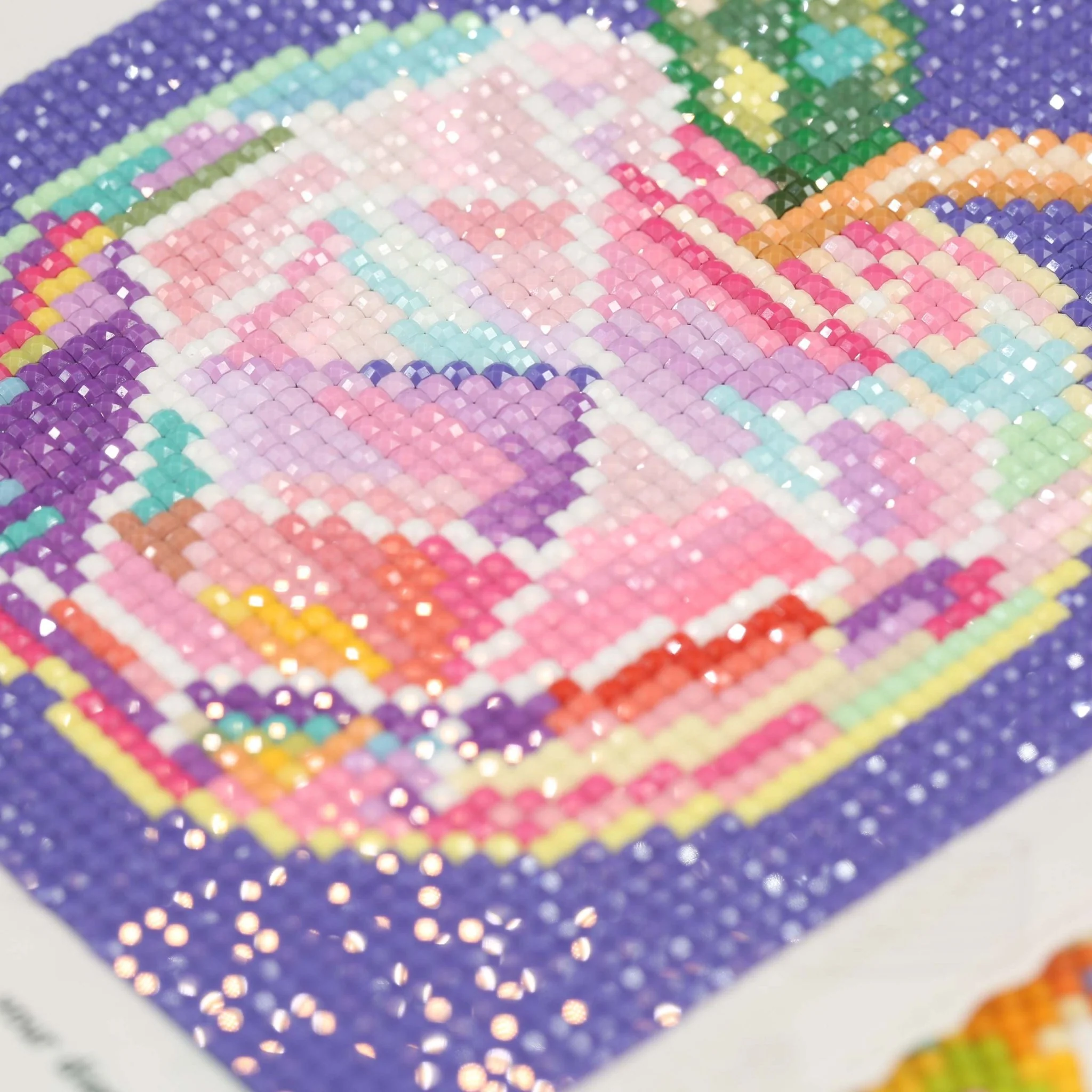 Minigem® :Iridescent Apple - Image 3