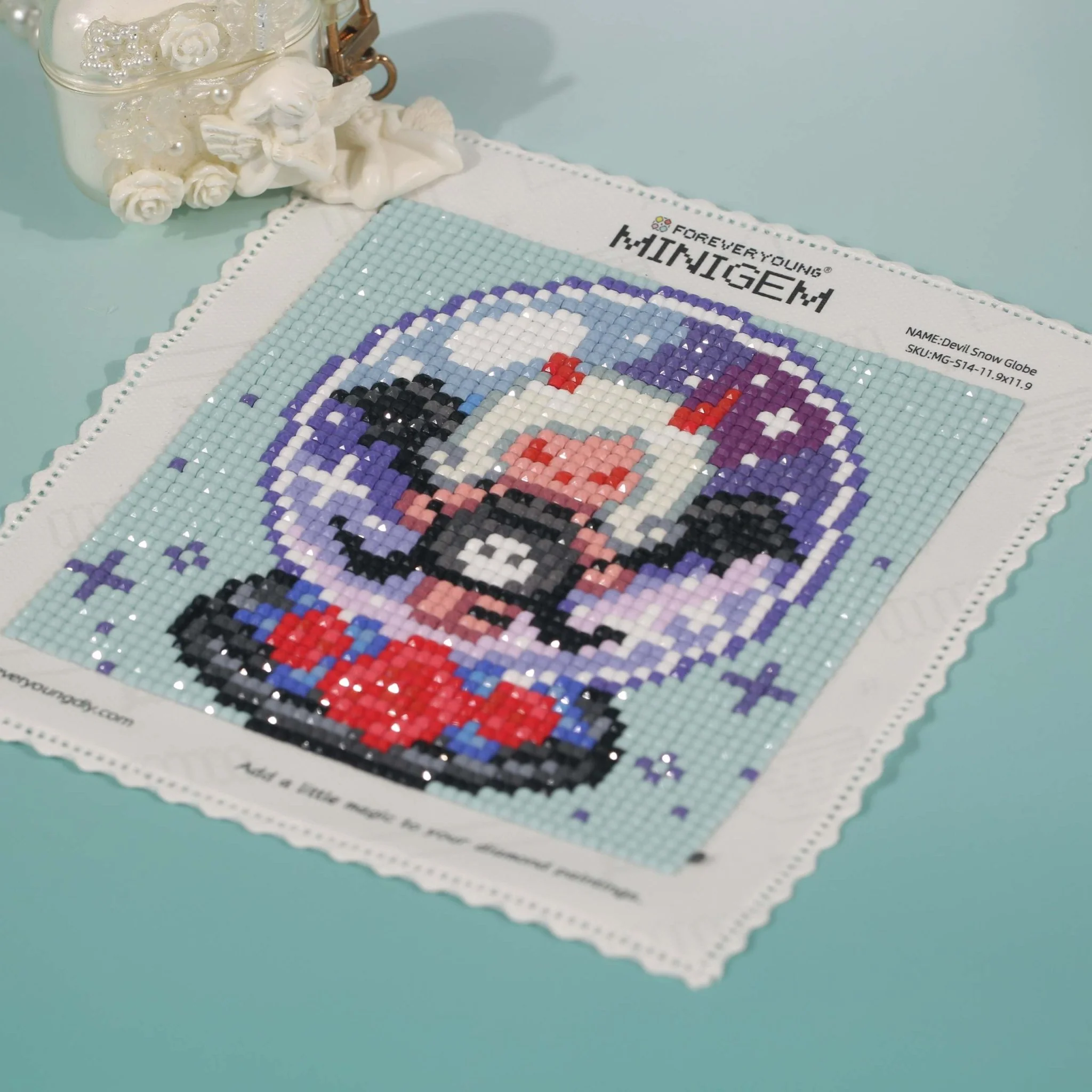 Minigem® :Devil Snow Globe - Image 2