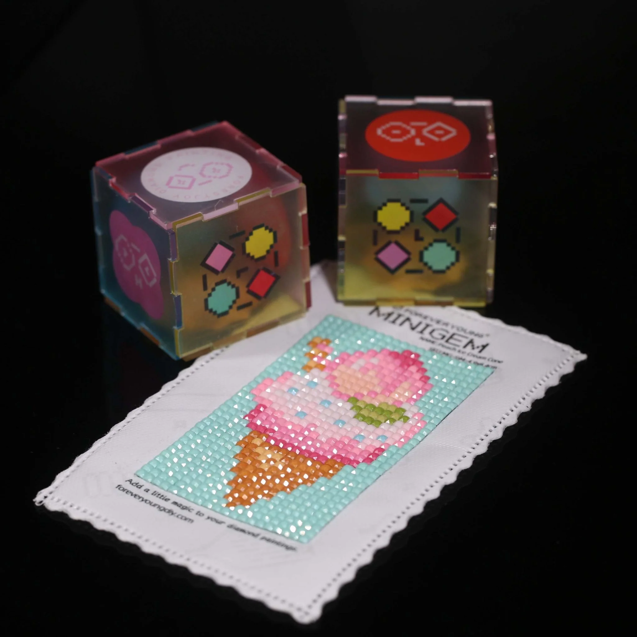 Minigem®:Peach Ice Cream Cone - Image 2