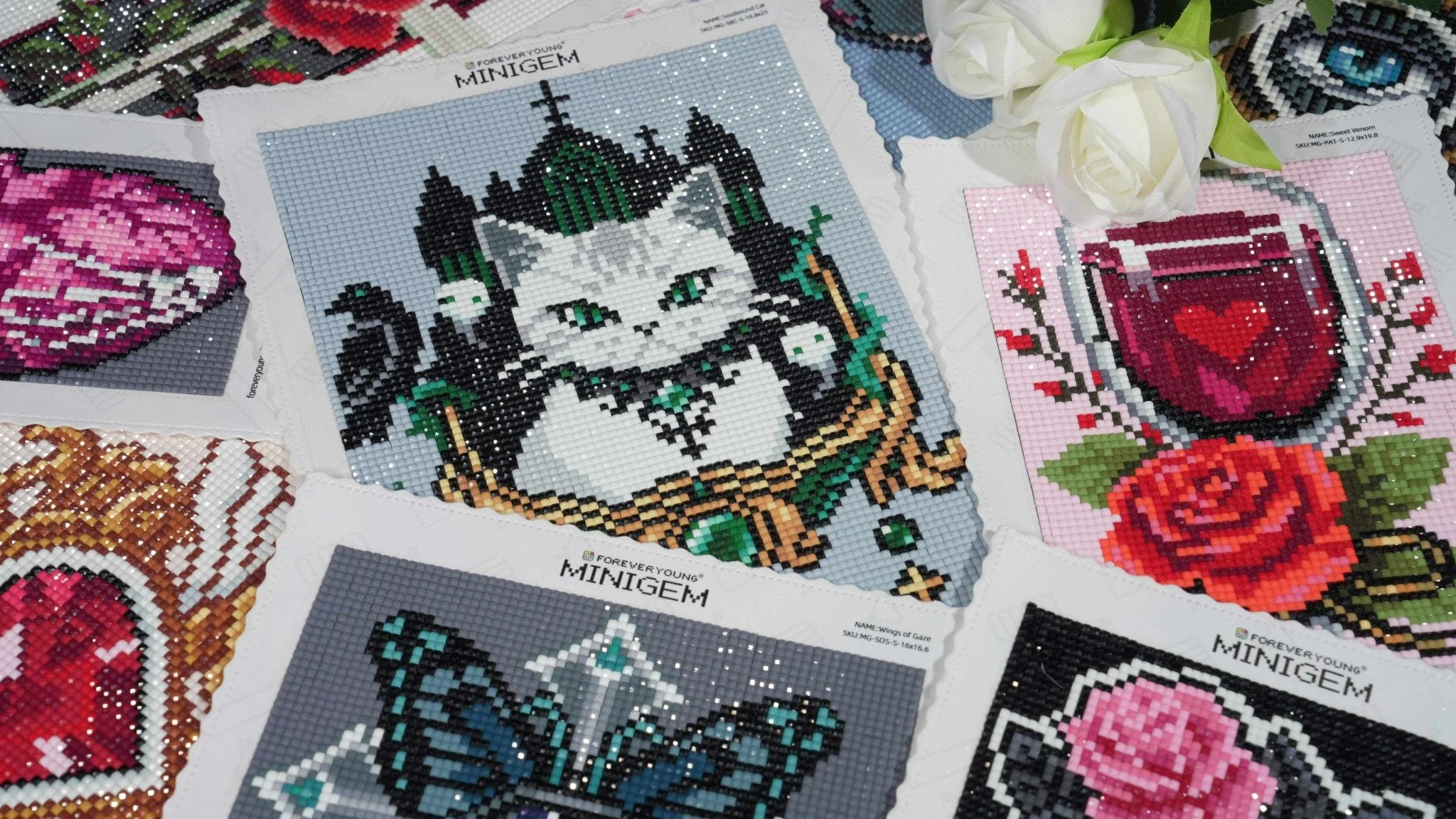 Minigem® Soulbound Cat | Enchanted Cat, Cats & Kitten Diamond Art Collection - Image 4